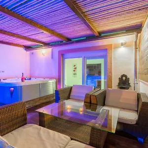 Alena Luxury With Jacuzzi , Split Croatia